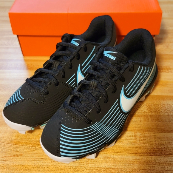 Nike Black and Blue Men's Football Shoes - Picture 1 of 5